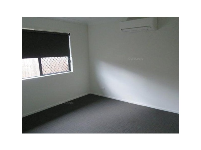 16 Lancaster Way, Ooralea QLD 4740