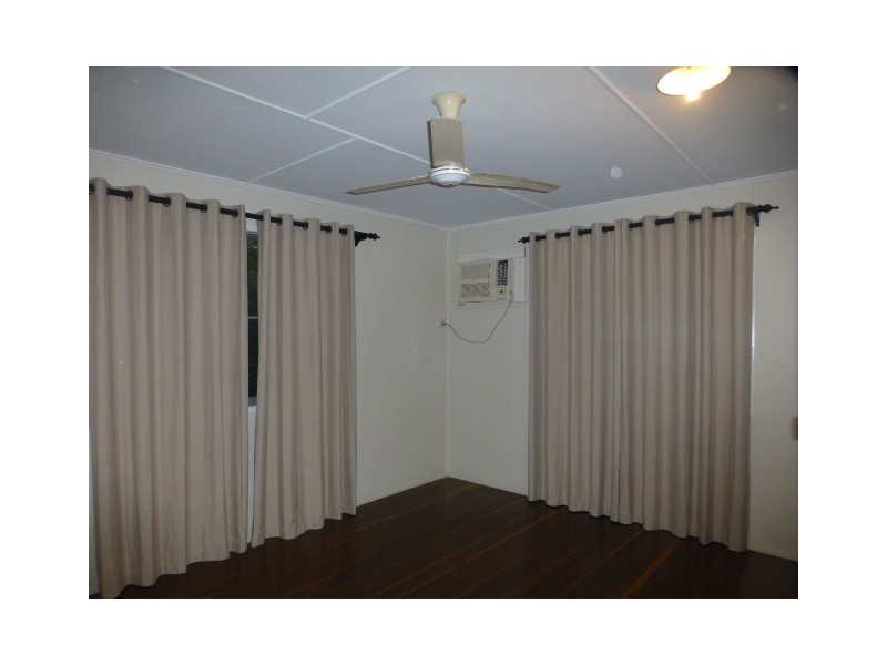 49 Donovan Crescent, Dysart QLD 4745