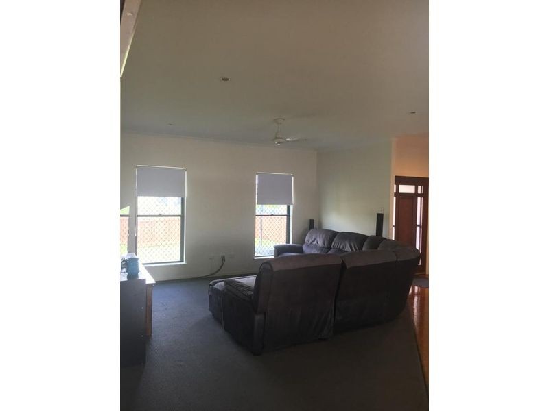 10 Lakeview Drive, Beaconsfield QLD 4740