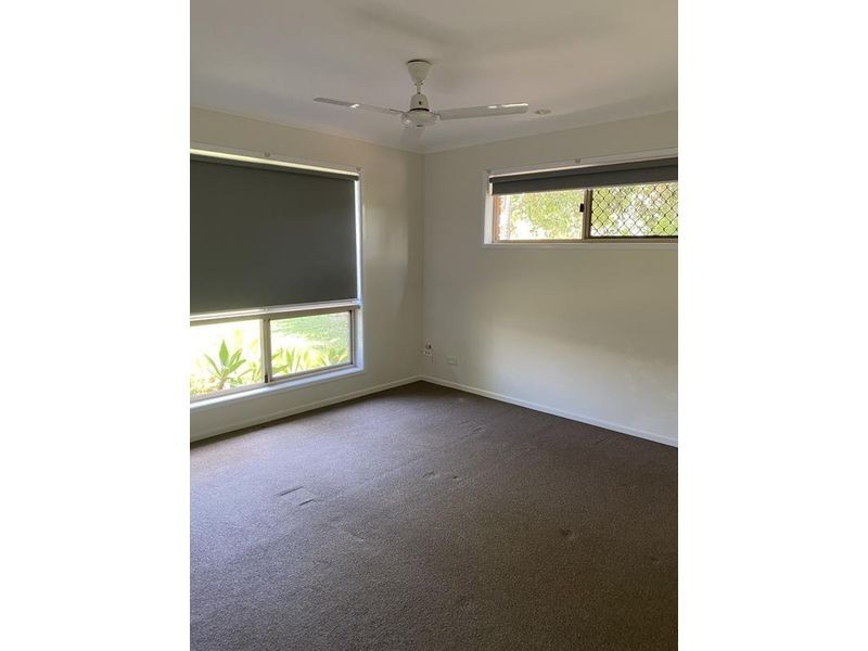 10 Dumfries Court, Beaconsfield QLD 4740
