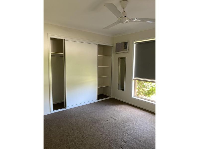 10 Dumfries Court, Beaconsfield QLD 4740