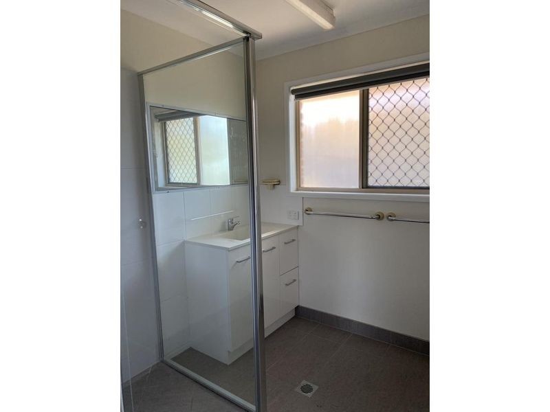 10 Dumfries Court, Beaconsfield QLD 4740