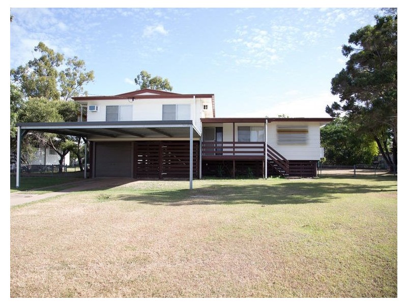 5 Bellarine Court, Dysart QLD 4745