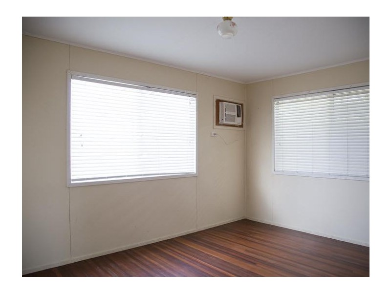 5 Bellarine Court, Dysart QLD 4745