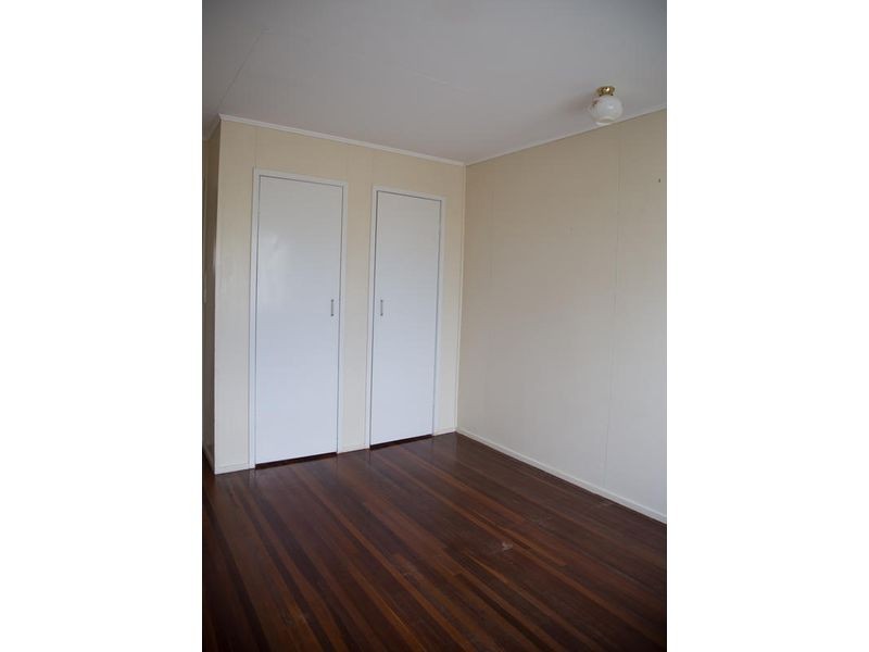 5 Bellarine Court, Dysart QLD 4745