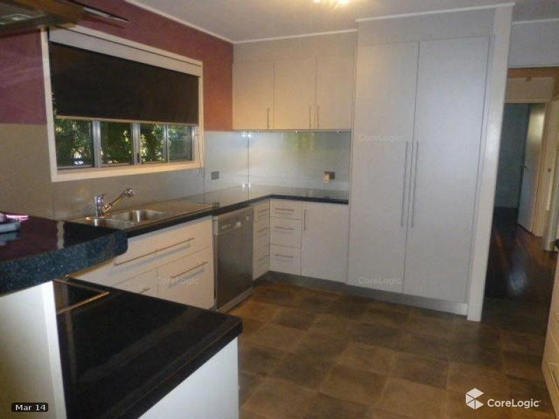 5 Beardmore Crescent, Dysart QLD 4745