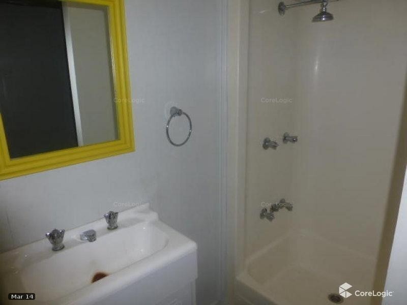 5 Beardmore Crescent, Dysart QLD 4745