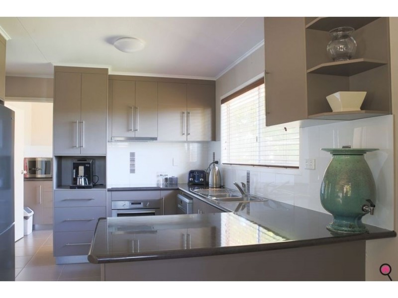 20 Spring Crescent, Dysart QLD 4745