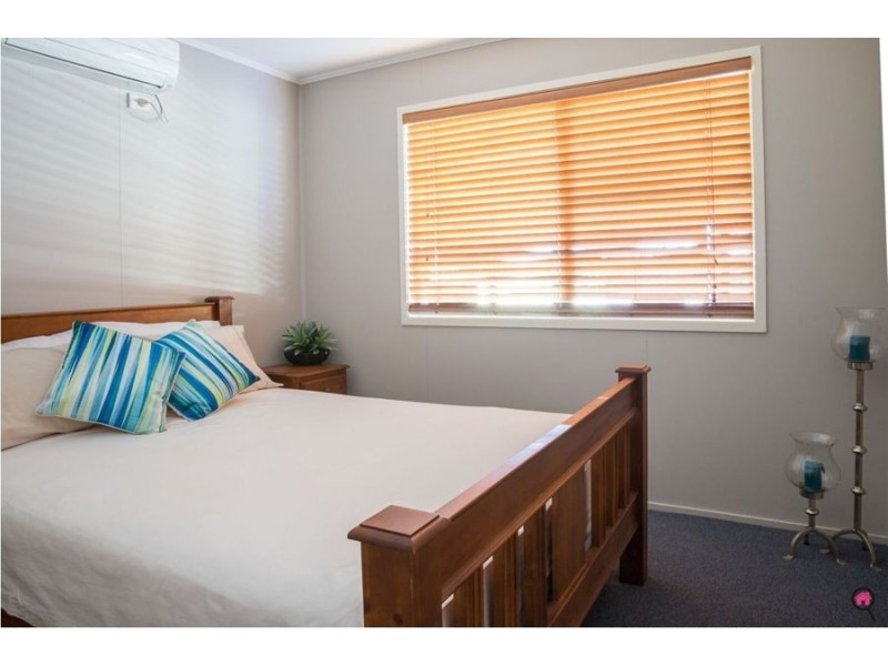 20 Spring Crescent, Dysart QLD 4745