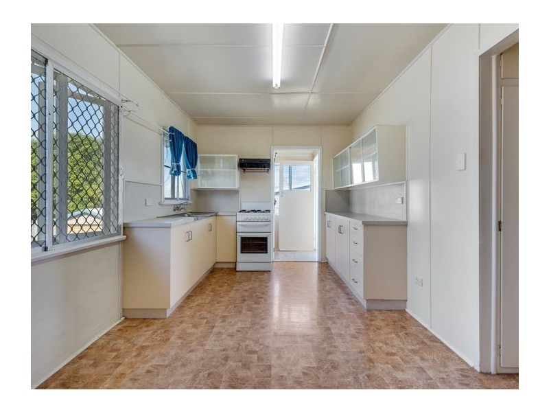 25 Peak Downs Highway, Ooralea QLD 4740