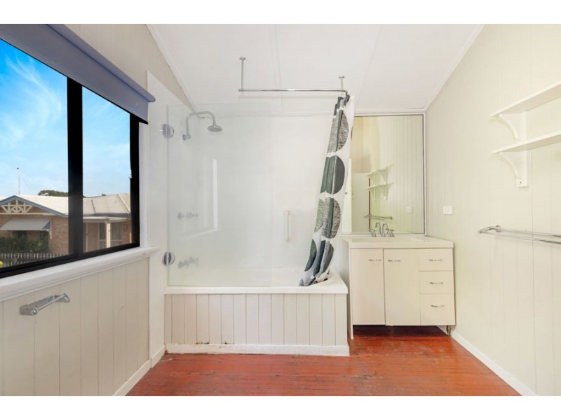 10 Steen Street, Mackay QLD 4740