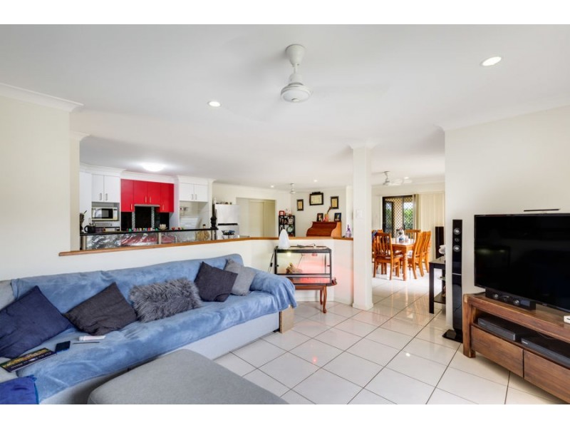 2 Dan Court, Walkerston QLD 4751