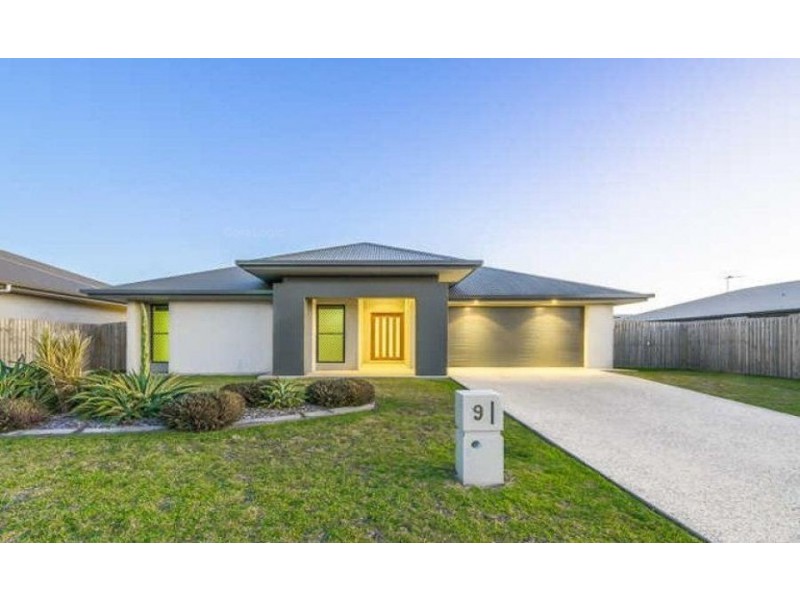 9 Kiber Place, Ooralea QLD 4740