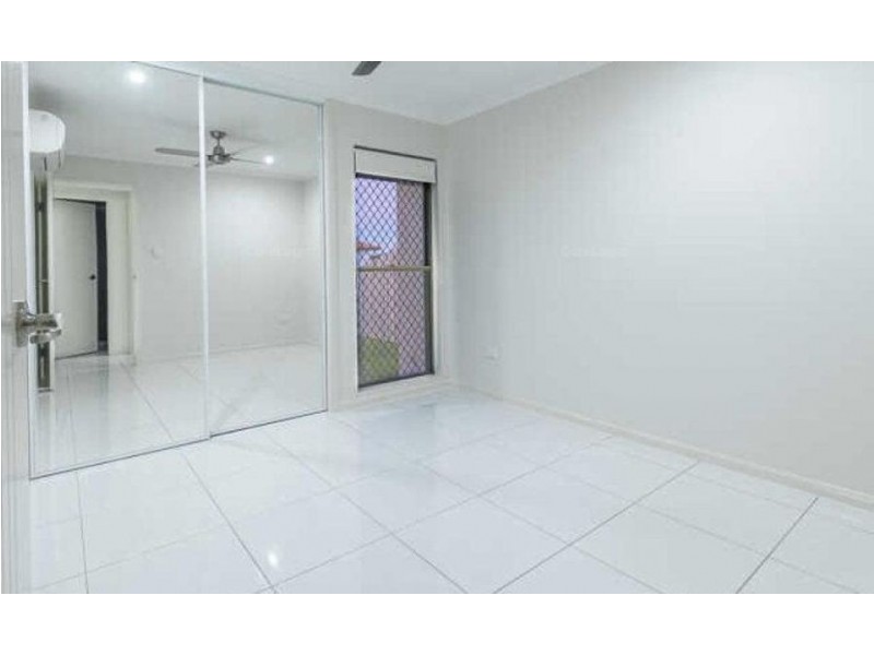 9 Kiber Place, Ooralea QLD 4740