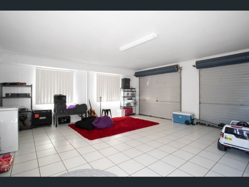 1 The Barons Drive, Andergrove QLD 4740