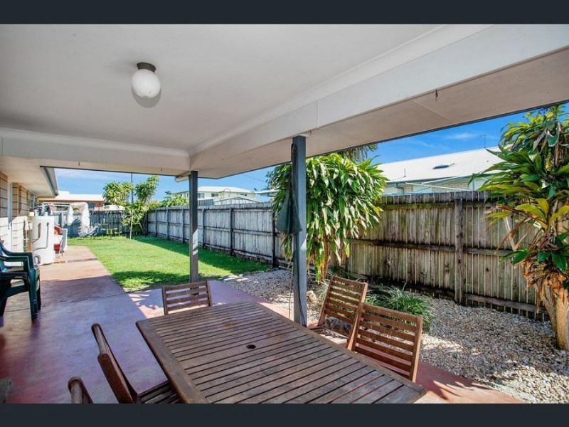 1 The Barons Drive, Andergrove QLD 4740