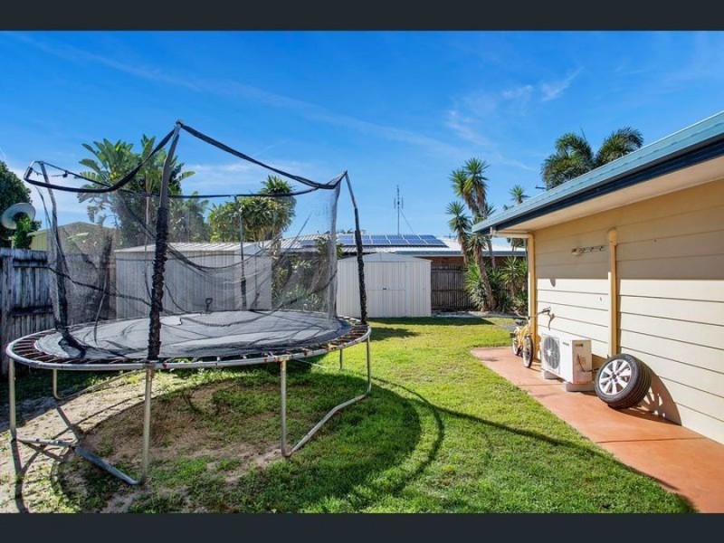 1 The Barons Drive, Andergrove QLD 4740