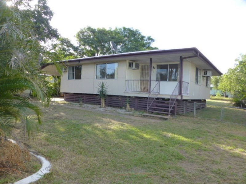 6 Connors Street, Dysart QLD 4745