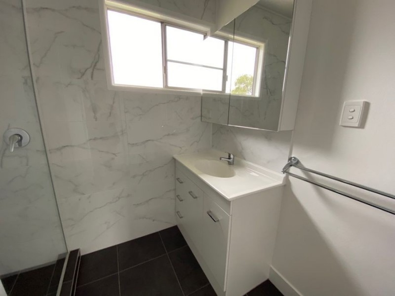 27 Beardmore Crescent, Dysart QLD 4745