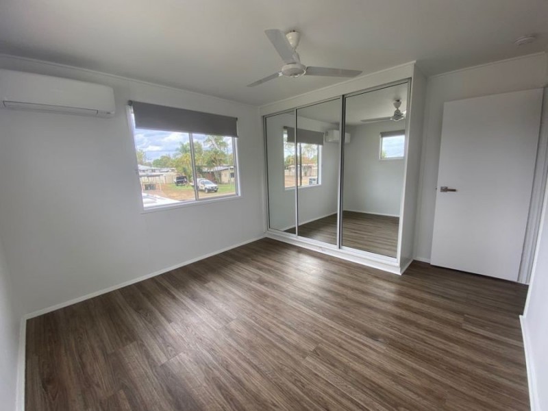 27 Beardmore Crescent, Dysart QLD 4745