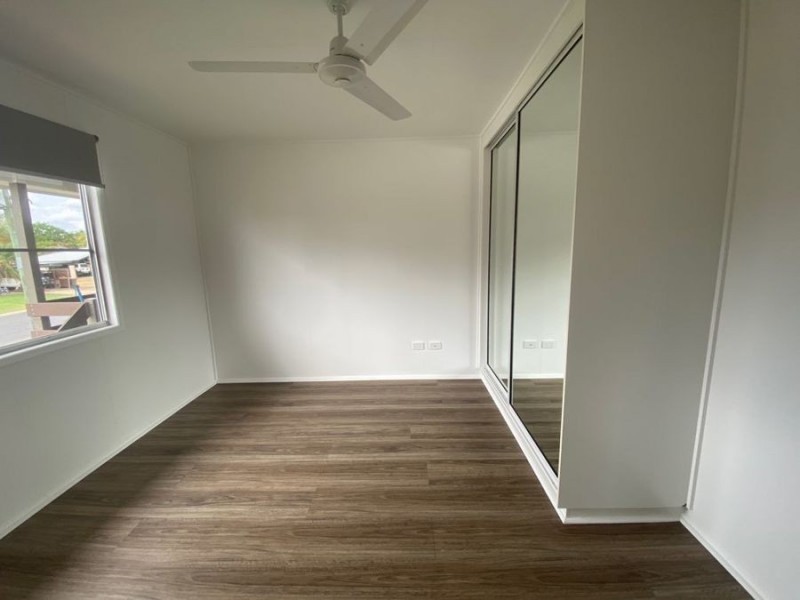 27 Beardmore Crescent, Dysart QLD 4745