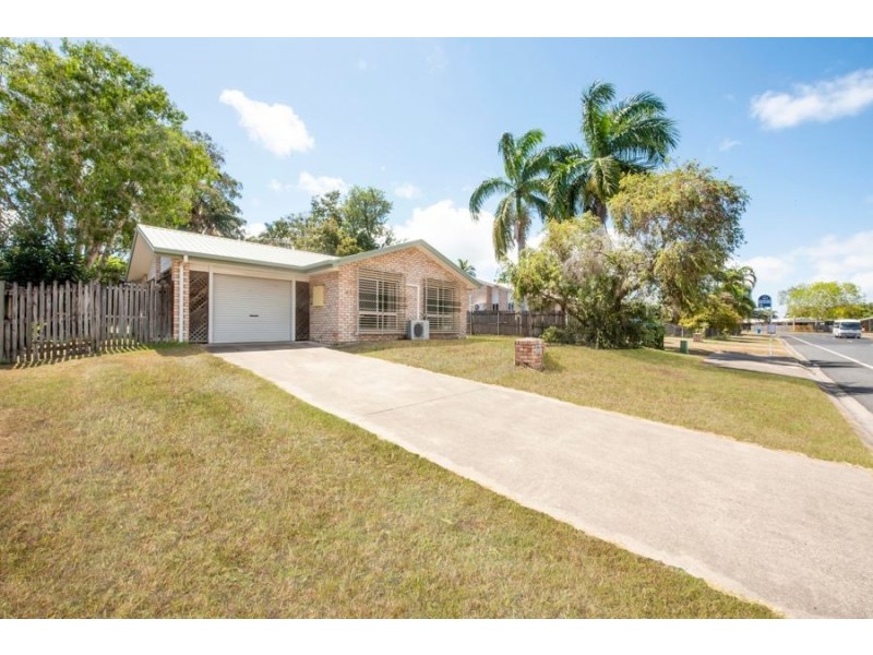 14 Broomdykes Drive, Beaconsfield QLD 4740