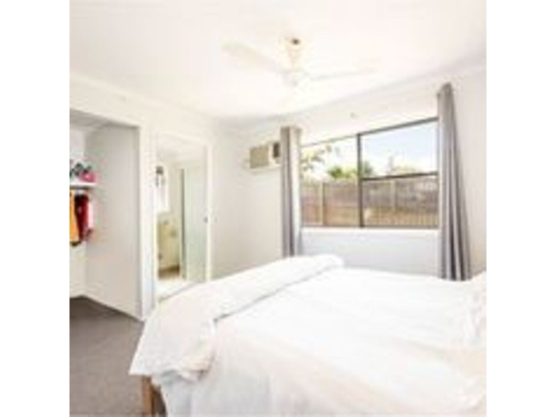 14 Broomdykes Drive, Beaconsfield QLD 4740