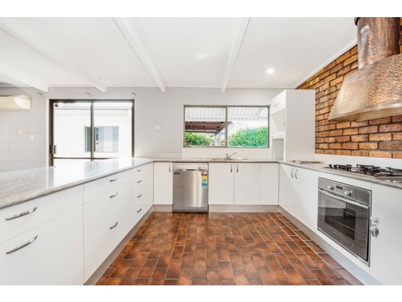 10 Boulton Street, Mackay QLD 4740