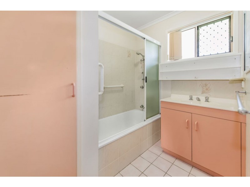 16 Whitney Street, Andergrove QLD 4740