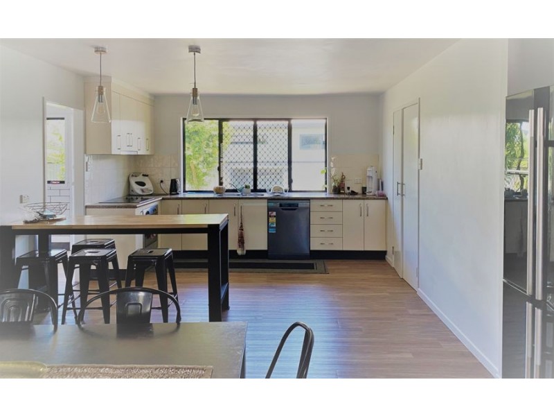 23 Mackenzie Street, West Mackay QLD 4740