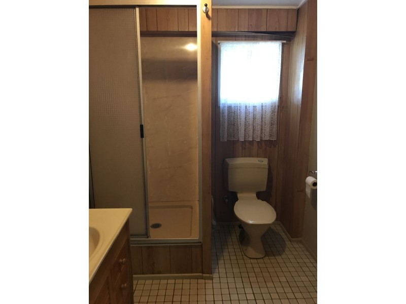 24 Brock Crescent, Dysart QLD 4745