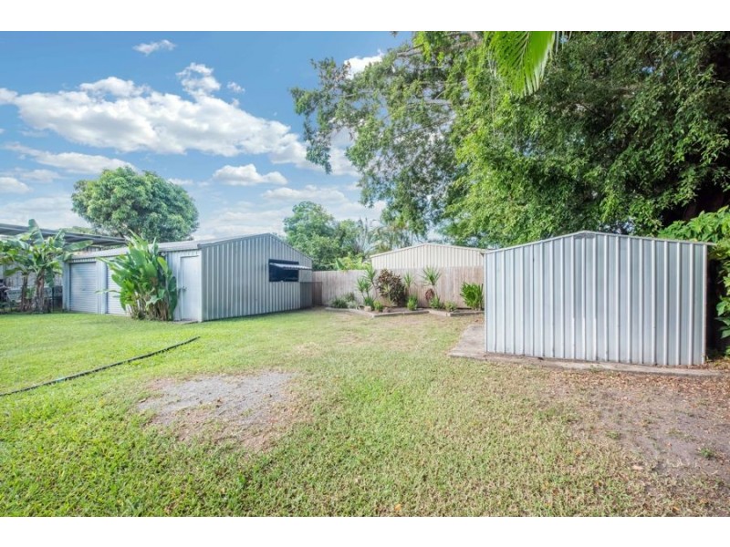 6 Clarke Street, Eton QLD 4741