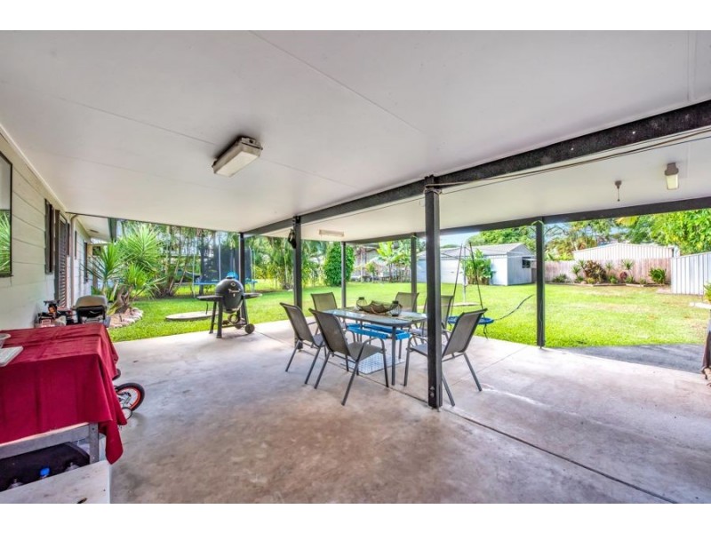 6 Clarke Street, Eton QLD 4741