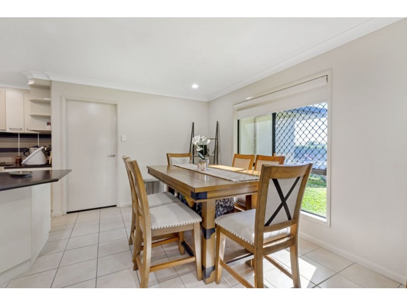5 Lance, Bucasia QLD 4750