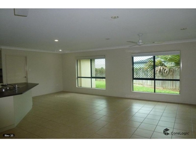 5 Lance, Bucasia QLD 4750