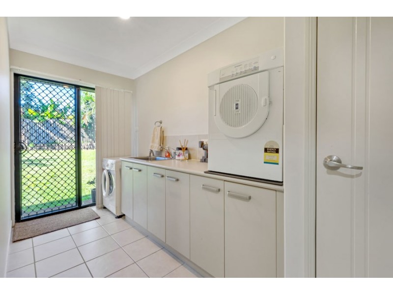 5 Lance, Bucasia QLD 4750
