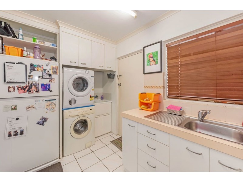 1/9 Porter Street, Mackay QLD 4740