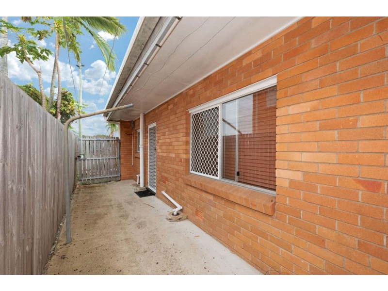 1/9 Porter Street, Mackay QLD 4740