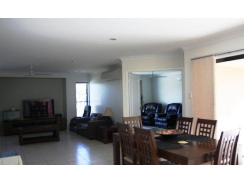19 Narrabeen Street, Blacks Beach QLD 4740