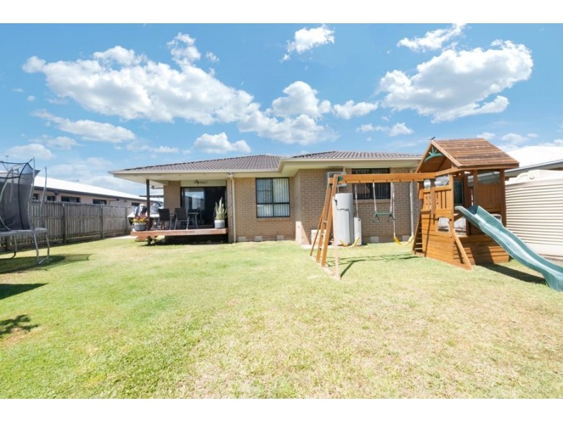 14 Burge Court, Glenella QLD 4740