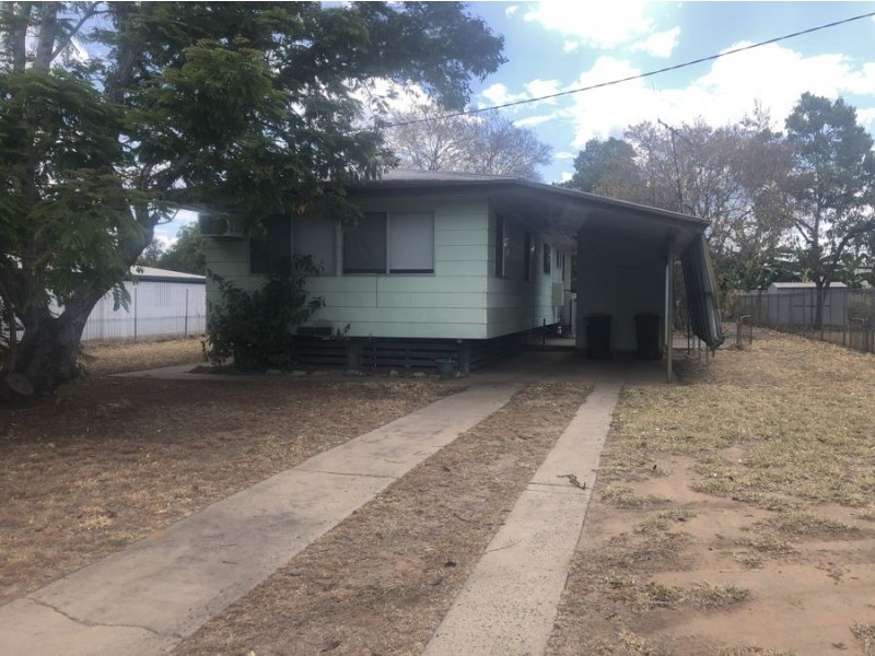 5 Queen Elizabeth Drive, Dysart QLD 4745