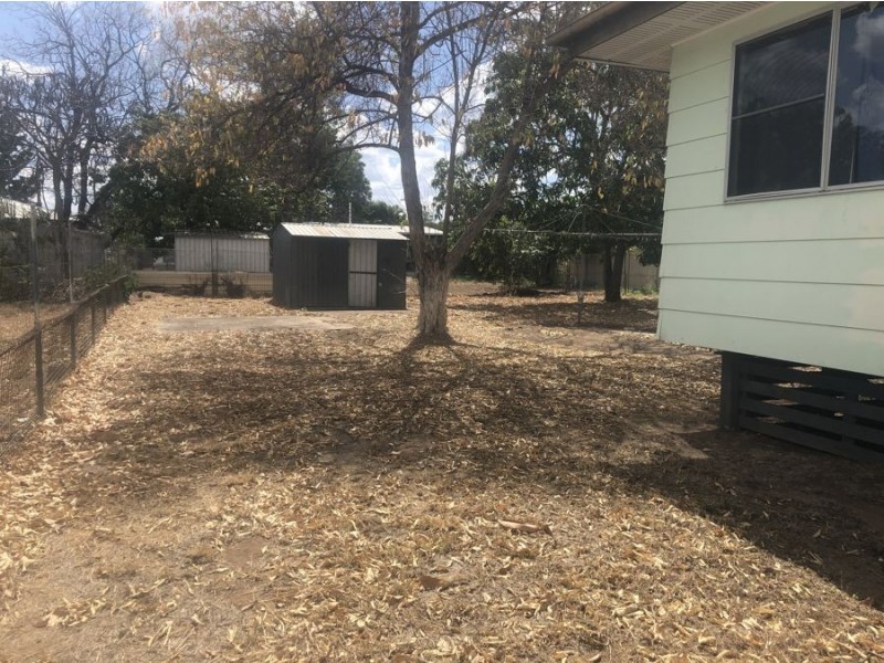 5 Queen Elizabeth Drive, Dysart QLD 4745