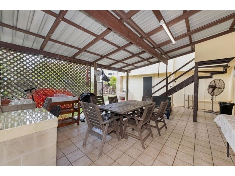 1 Cameron Street, East Mackay QLD 4740