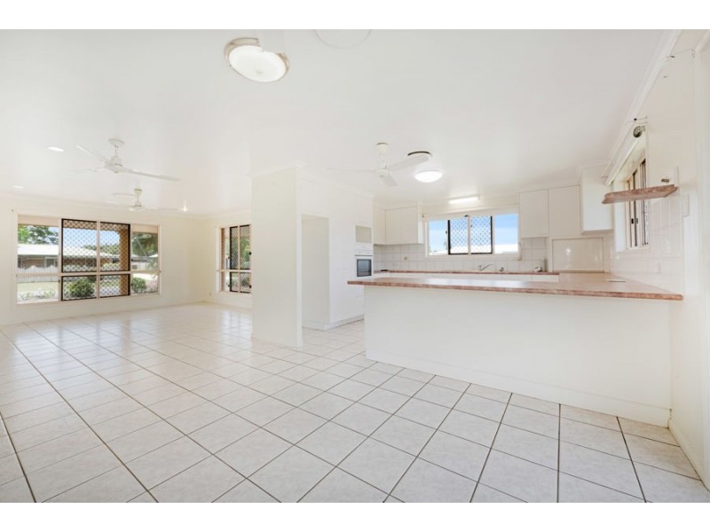 12 West Street, Marian QLD 4753