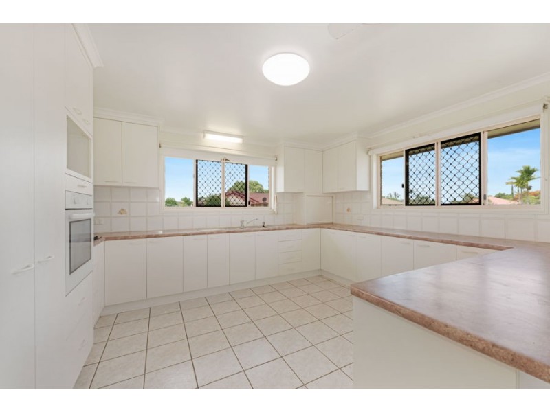 12 West Street, Marian QLD 4753