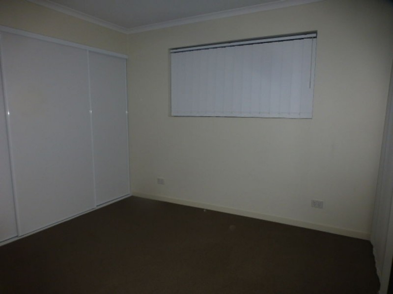 10/50 Shannon Crescent, Dysart QLD 4745