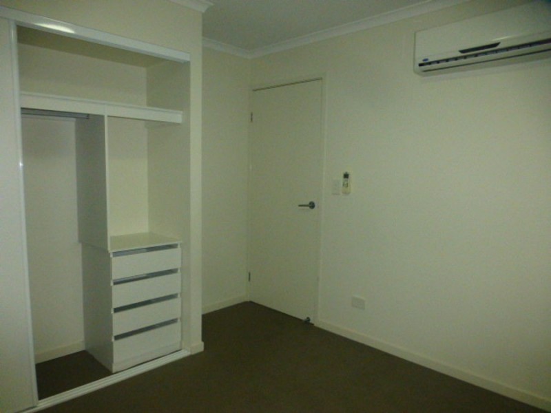 10/50 Shannon Crescent, Dysart QLD 4745