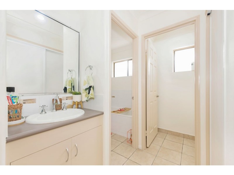 40 Spinnaker Way, Bucasia QLD 4750