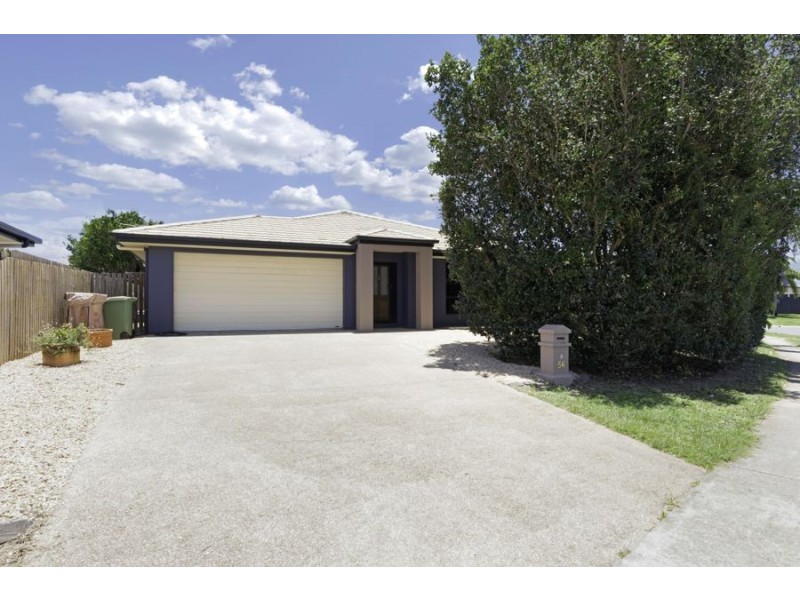 56 Spinnaker Way, Bucasia QLD 4750