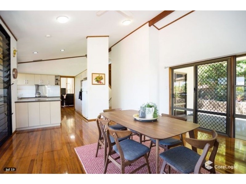 15 Kinnon Street, Glenella QLD 4740